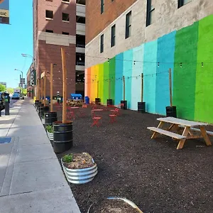  Apartment The Spot In Downtown St. Louis!!
